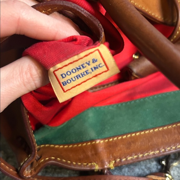 *RARE* Discontinued Vintage Dooney and Bourke Florentine Satchel with Toggle - Picture 11 of 16